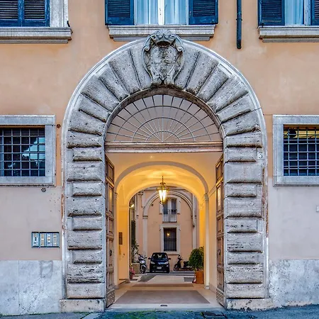 Sk Rome Apartment Luxury Torre Argentina-3